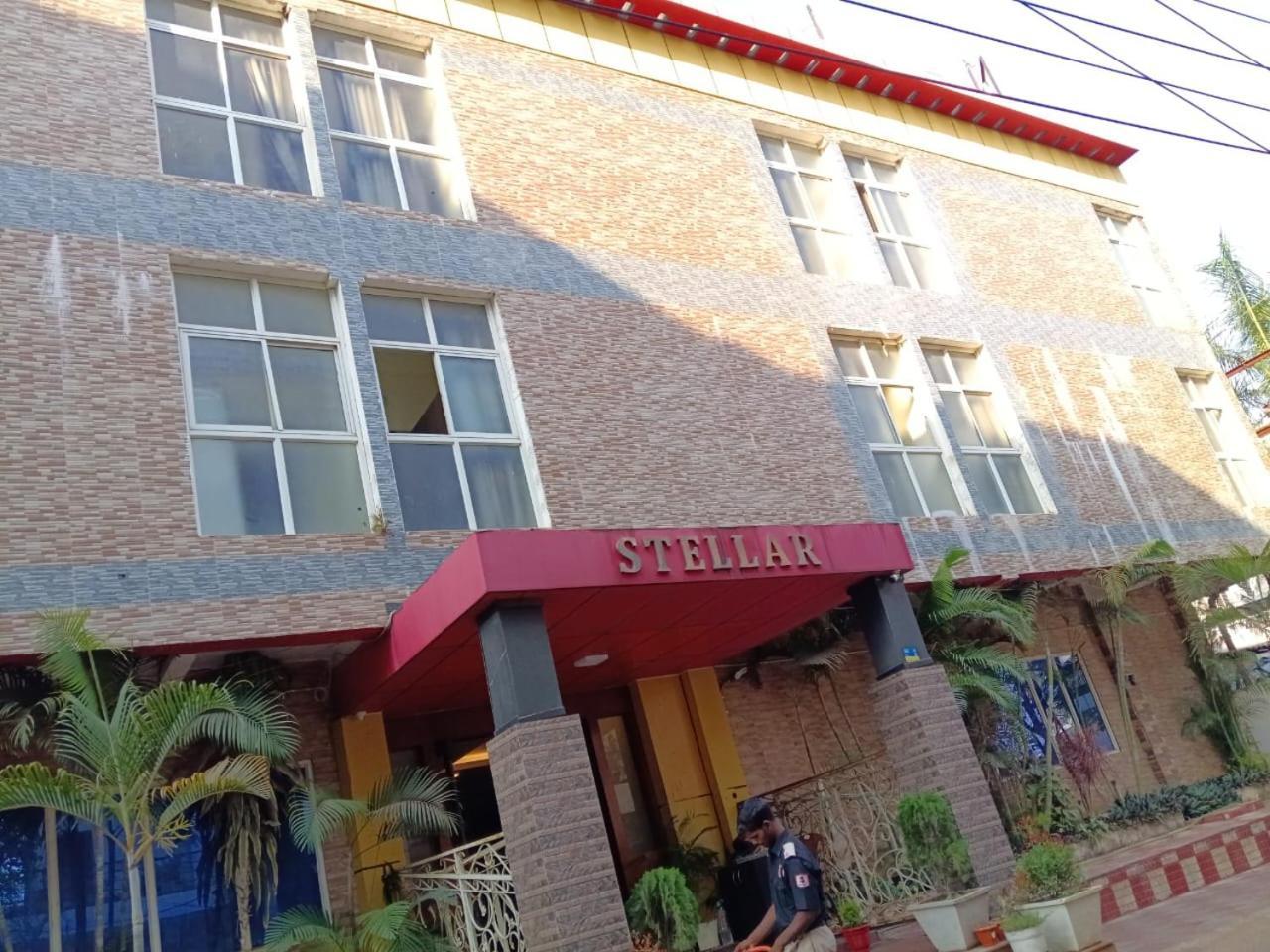 Hotel Stellar Бхубанешвар Екстериор снимка